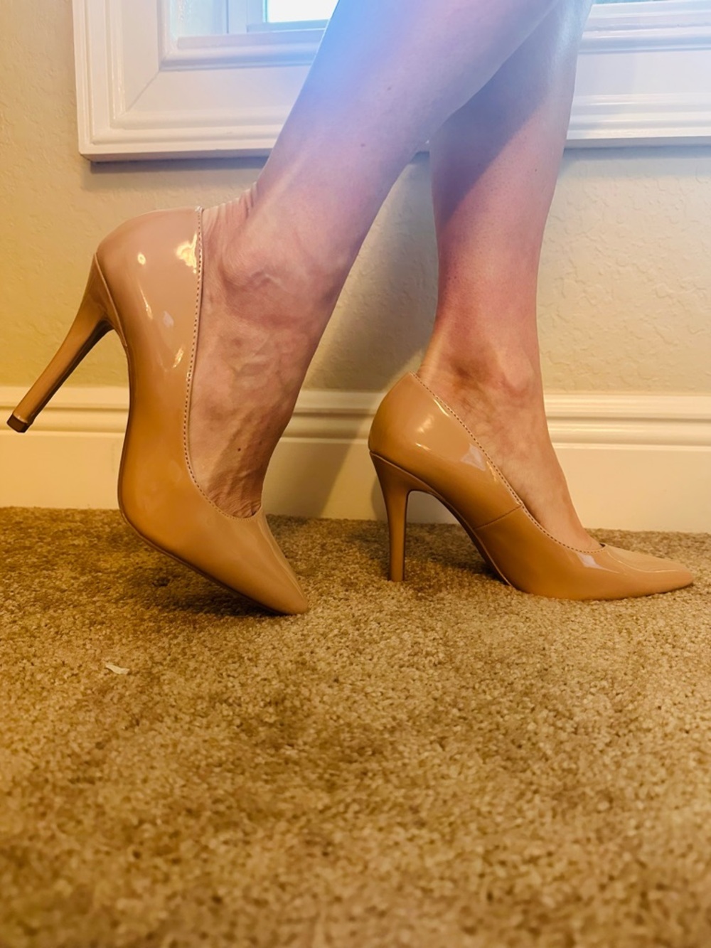 French Connection Nude Patent Leather Pointed Toe Pumps Heels size 6